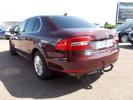 SKODA SUPERB II 1.6 TDI 105 CV GREENTEC AMBITION